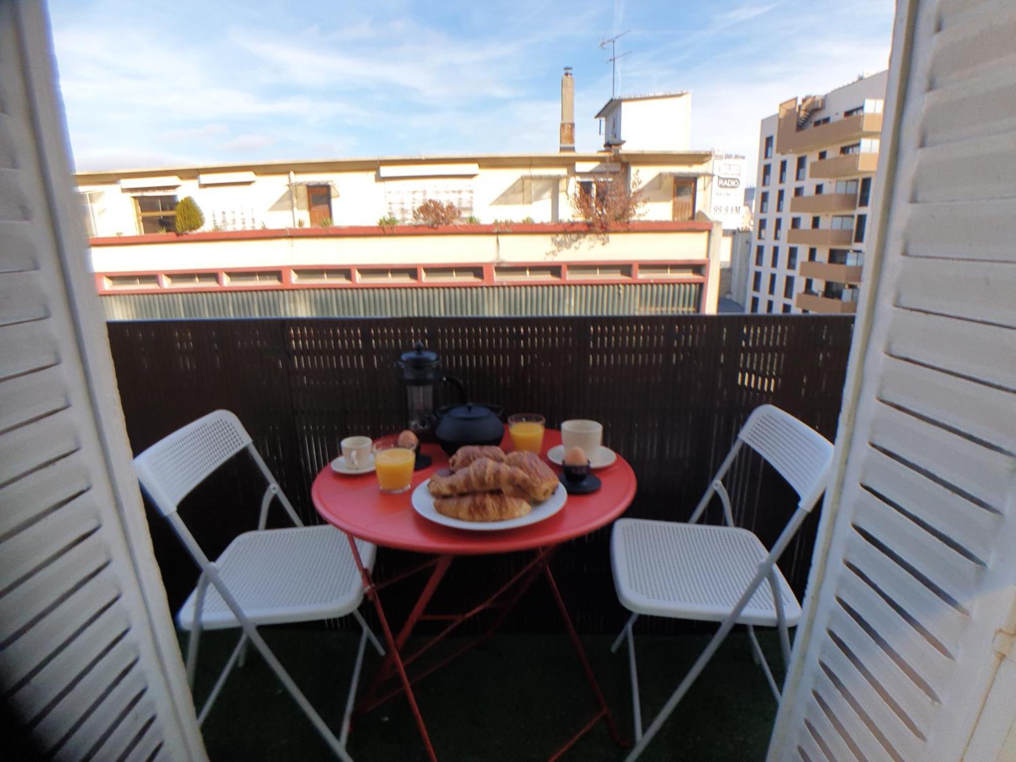 Amazing Apartment A Stone'S Throw From The City Of Lights - Paris Clichy Extérieur photo