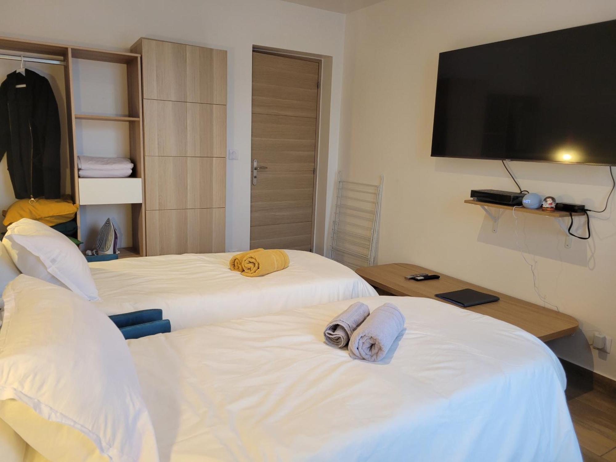 Amazing Apartment A Stone'S Throw From The City Of Lights - Paris Clichy Extérieur photo