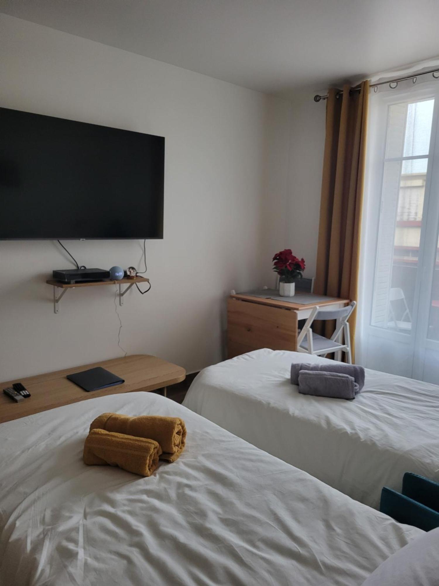 Amazing Apartment A Stone'S Throw From The City Of Lights - Paris Clichy Extérieur photo